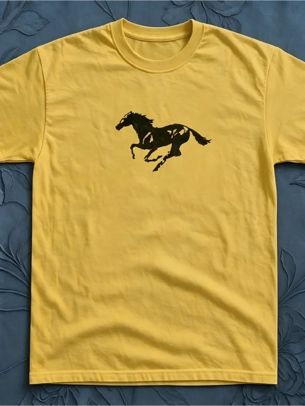 Retro Running Black Horse Western Aesthetic Yellow Vintage T-shirt Unisex